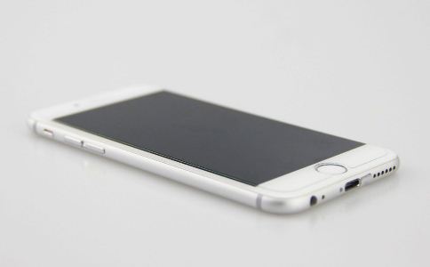 小鸡鸡能否成功设置iPhone指纹解锁?