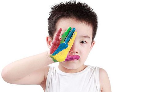 孩子早熟的原因