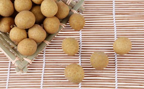 哪些干果食疗有助人们补肾养生呢？