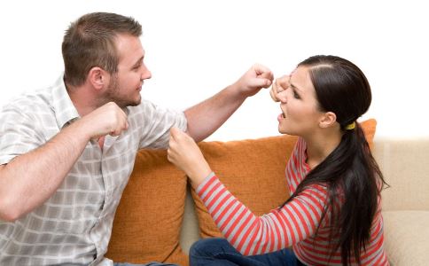最可怕的婚姻危机:男人一旦决定离婚表现
