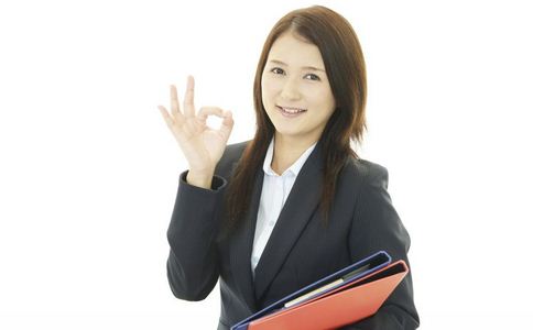 男人忘不了前任的表现