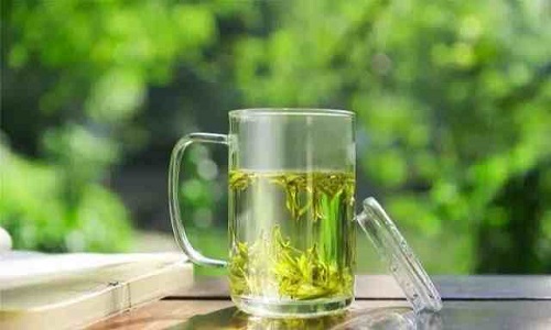 经常喝绿茶的好处是什么 喝绿茶排湿气吗