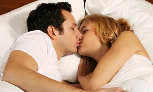 夫妻需要哪些床上技巧 怎么让男人在床上越来越爱你
