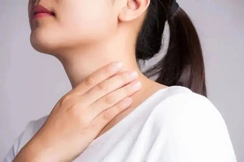 大脖子病的症状是什么 大脖子病的正确饮食是什么